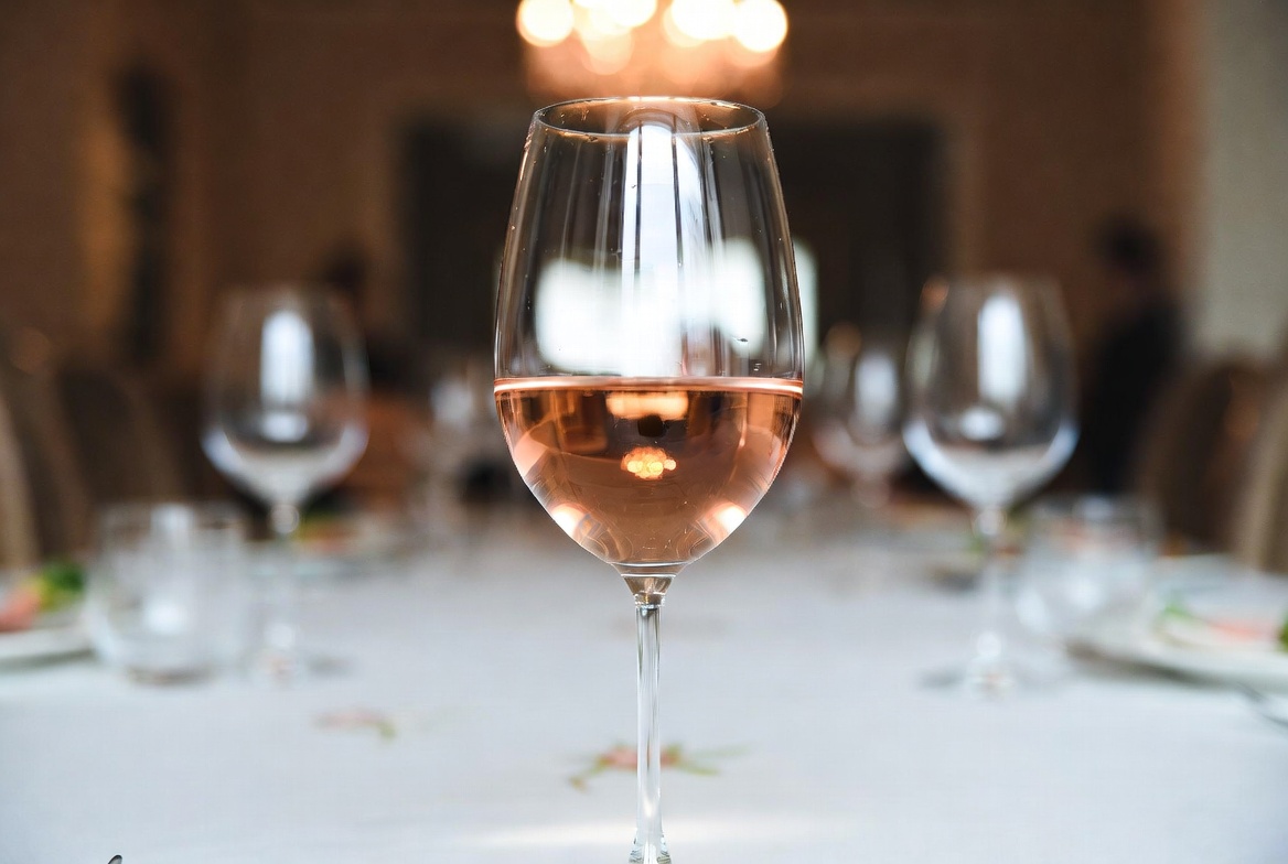 Quelques astuces pour reconnaître le meilleur vin rosé